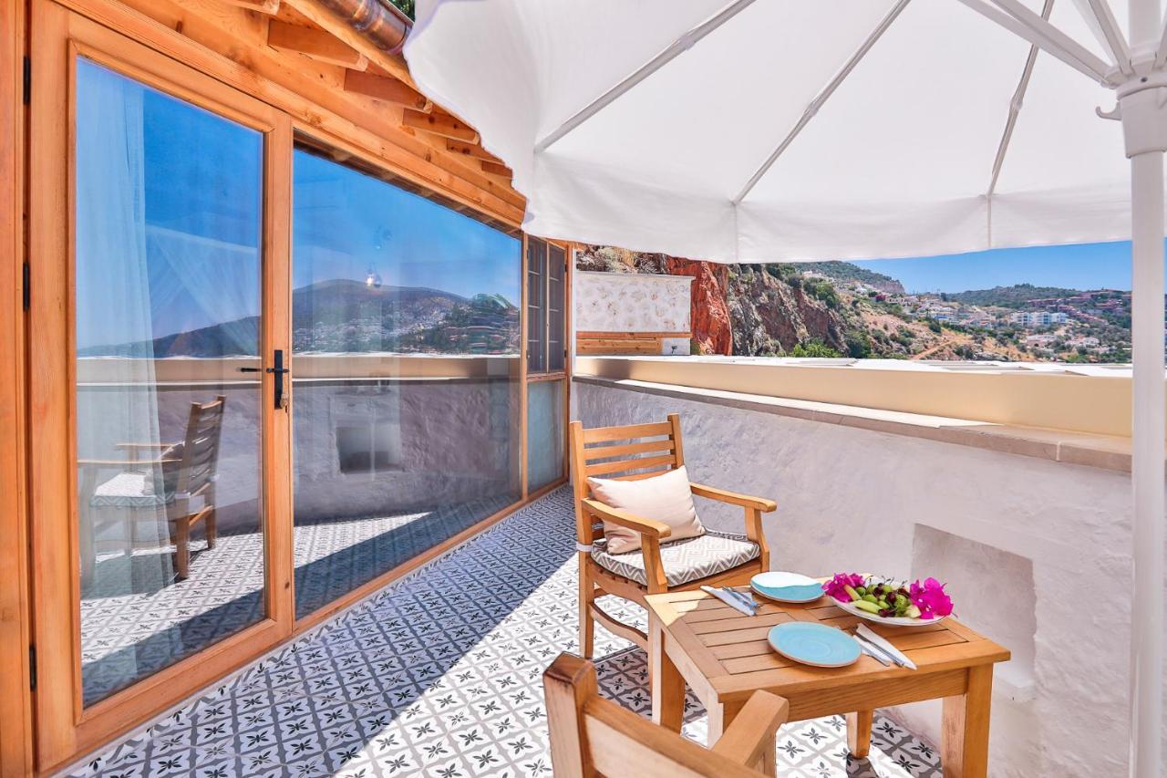 Pier House 5*